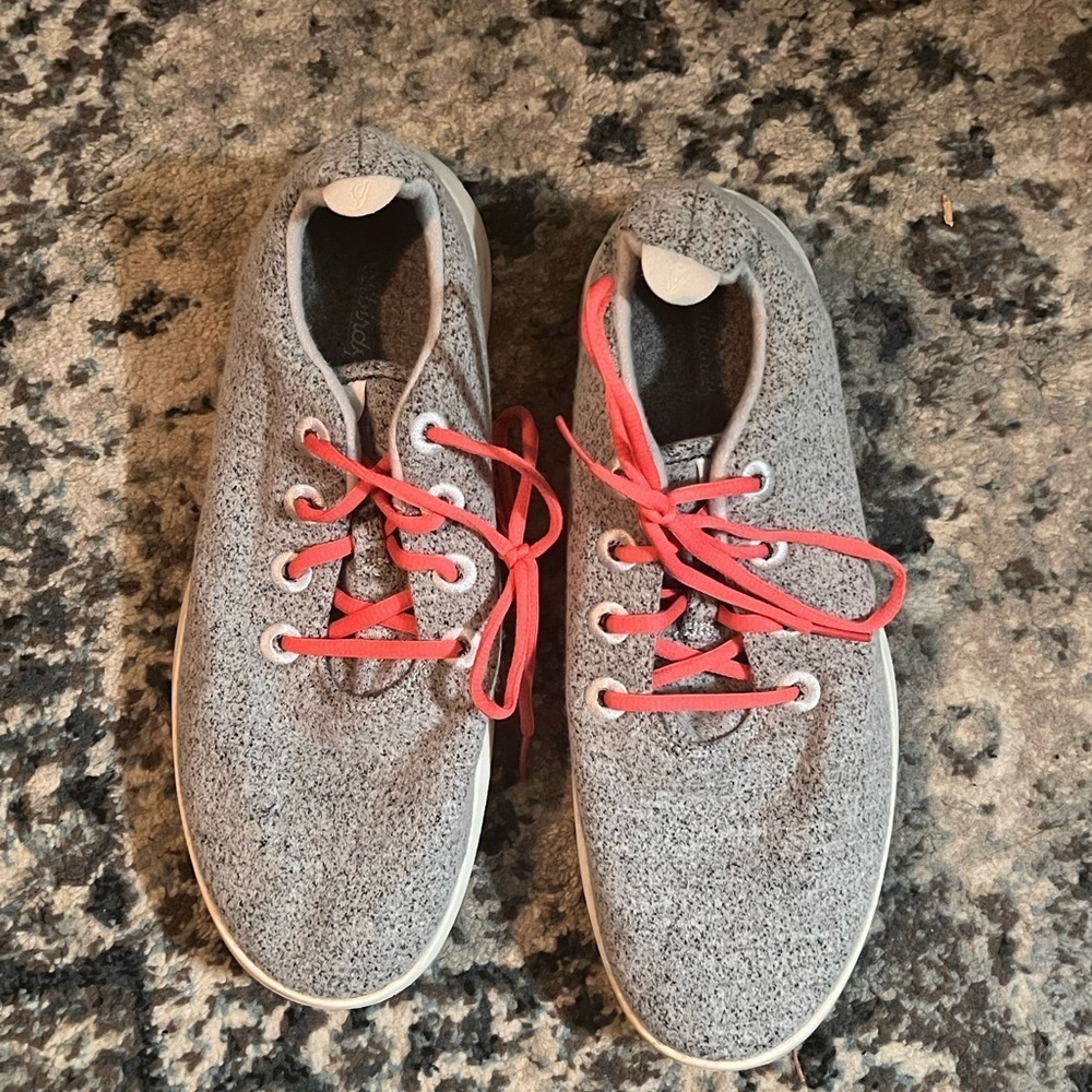 Allbirds Unisex Athletic Wool Lightweight Shoes Gray Coral Laces M11 W12.5